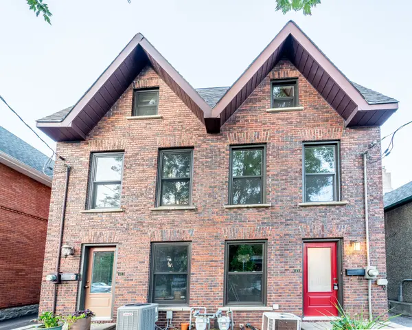 43 Sweetland AVE, Lower Town - Sandy Hill, ON K1N 7T7