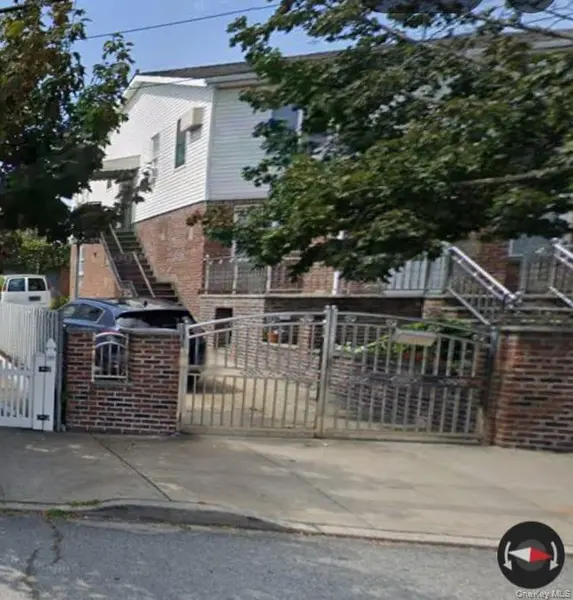 15024 115th ST, South Ozone Park, NY 11420