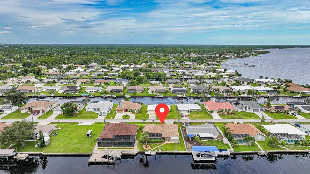 5242 FORBES TER, Port Charlotte, FL 33981