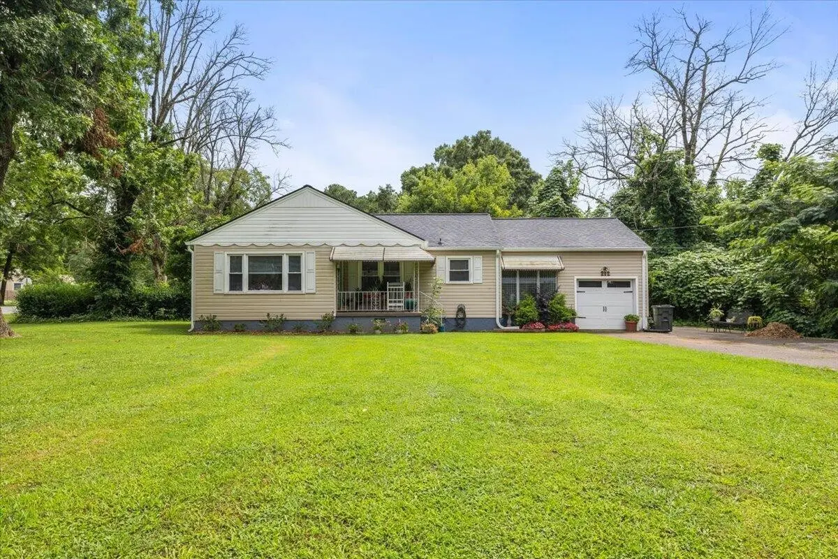 212 Harker Road, Fort Oglethorpe, GA 30742