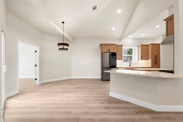 14611 Sandy Side DR, Austin, TX 78728