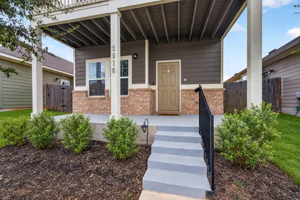 2916 Brand Iron DR, San Marcos, TX 78666