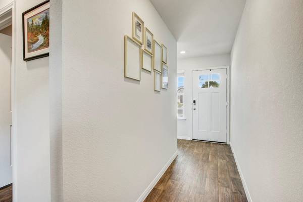 140 Texas Palmetto CIR, Kyle, TX 78640