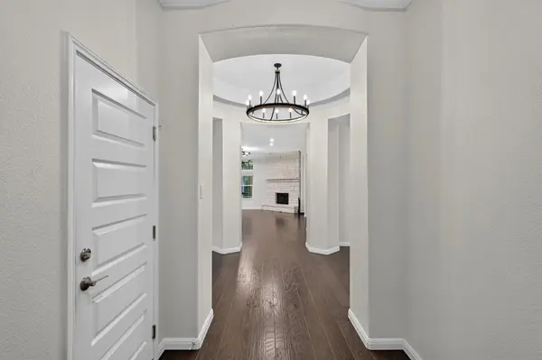 809 Lorraine CV, Round Rock, TX 78665