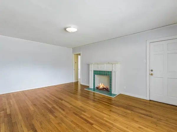2323 Hartford RD #Unit A, Austin, TX 78703