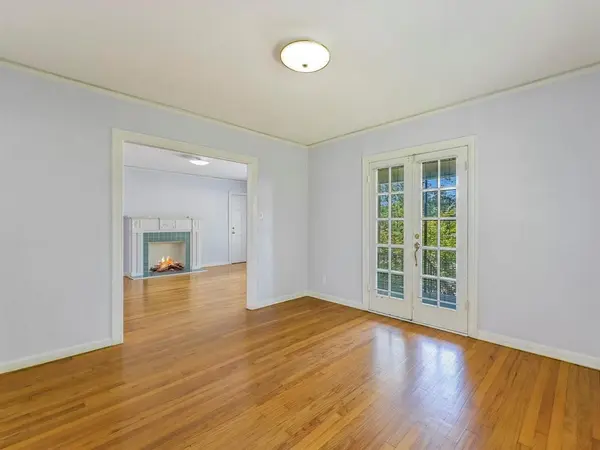 2323 Hartford RD #Unit A, Austin, TX 78703