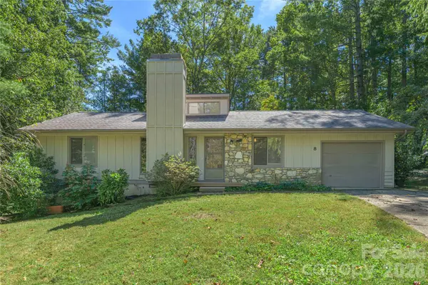 8 Muirfield PL, Arden, NC 28704