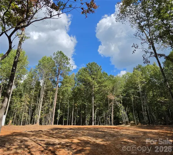 552 Midway RD, Richburg, SC 29729