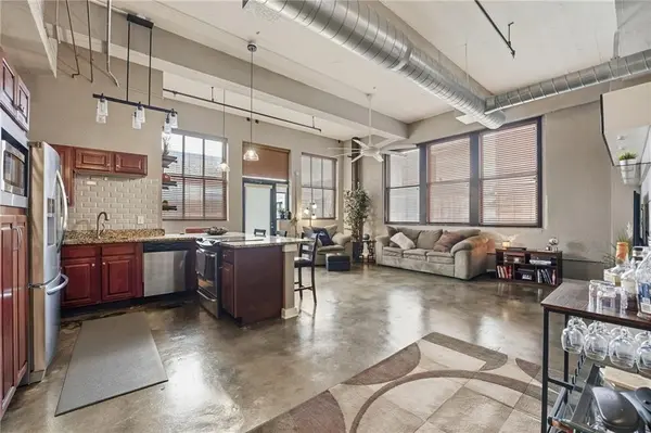 1535 Walnut ST #304, Kansas City, MO 64108