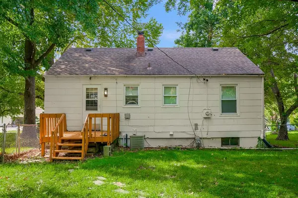 10812 E 59th ST, Raytown, MO 64133