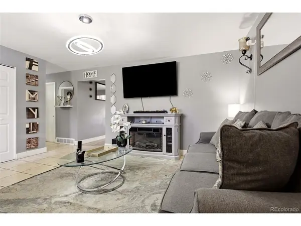 5354 Granby, Denver, CO 80239