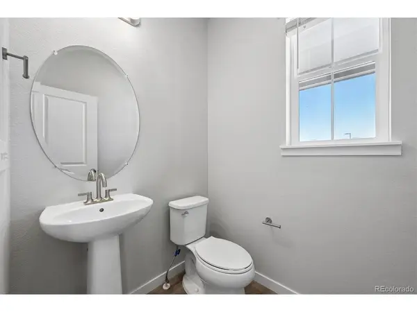 4601 N Versailles, Aurora, CO 80019