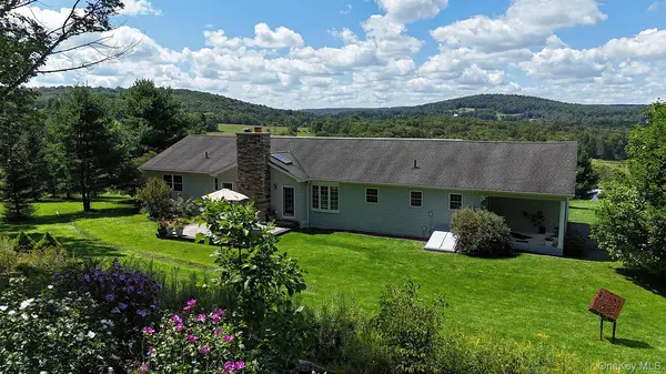 43 Schuman RD, Call Listing Agent, PA 18415