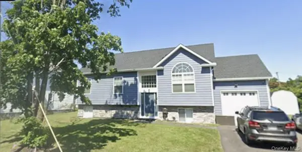 18 Miramar AVE, East Patchogue, NY 11772