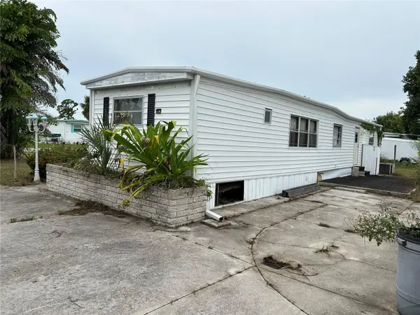 3453 GAINSBORO RD, Port Charlotte, FL 33953