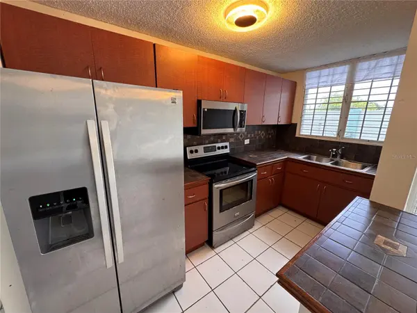 Address not disclosed, Carolina, PR 00985