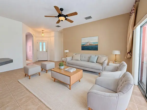 219 KNOLL WOOD DR, Poinciana, FL 34759