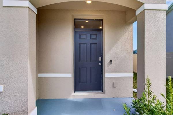 8358 HARDY BAY LOOP, Wesley Chapel, FL 33545