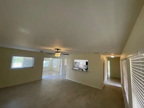 309 COUNTRY CLUB DR, Oldsmar, FL 34677