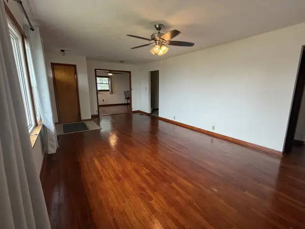 1145 E Walnut ST, Carbondale, IL 62901