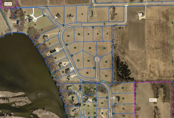 1006 Harbor Ridge RD, Nashua, IA 50658