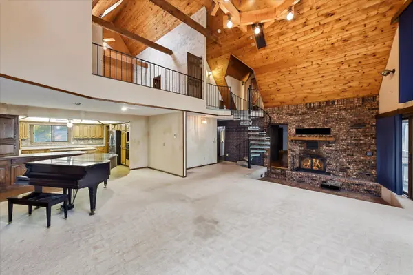 11168 Pokegama Lake RD, Pine City, MN 55063