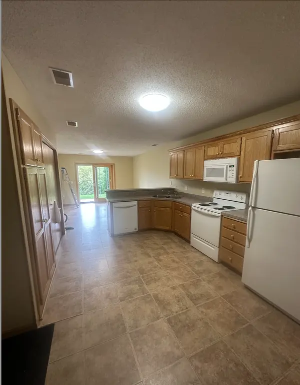 4670 19th ST SW, Forest Lake, MN 55025