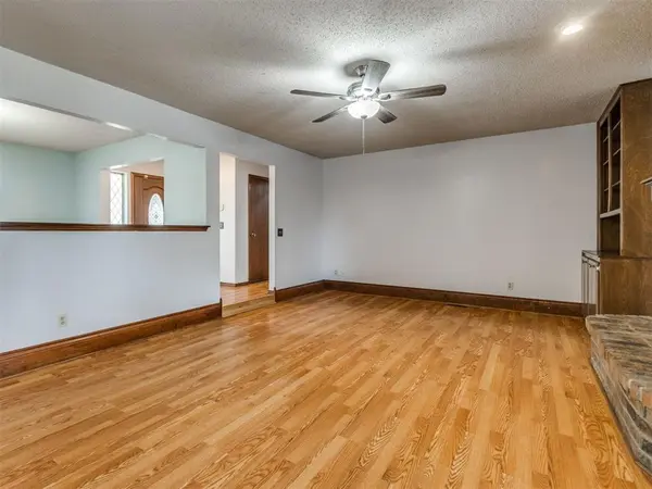 104 Redbird CIR, Midwest City, OK 73110