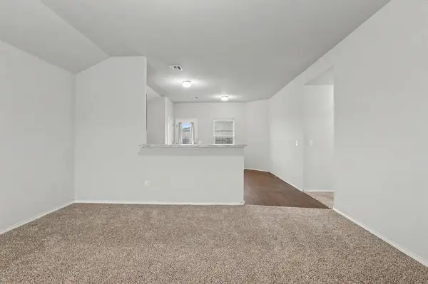9638 High Noon RD, Yukon, OK 73099