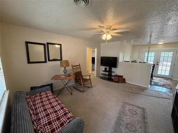 602 Redwood DR, Noble, OK 73068