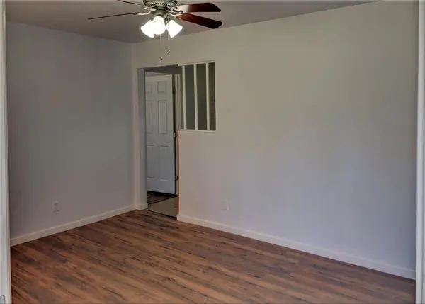 812 N Midwest BLVD, Midwest City, OK 73110