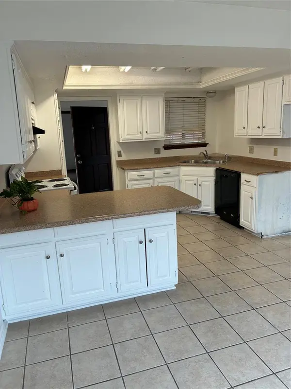 6816 NW 131st ST, Oklahoma City, OK 73142