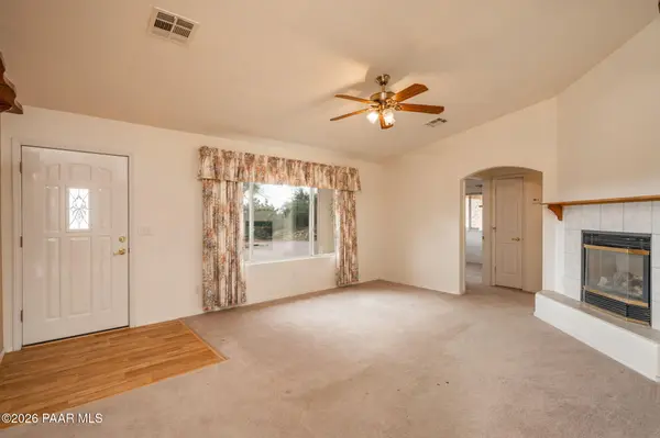 2125 S Foothill DR, Dewey-humboldt, AZ 86327