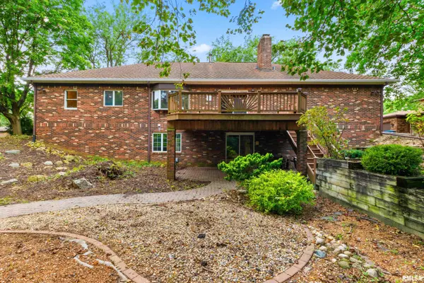 134 RUE VUE DU LAC, East Peoria, IL 61611