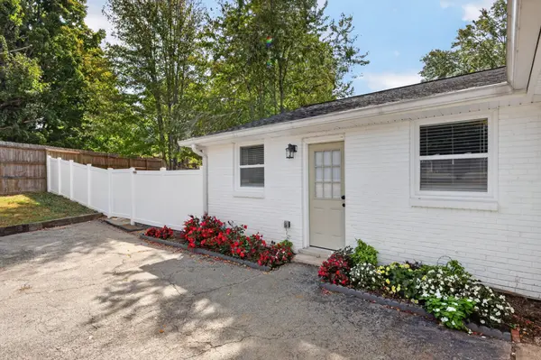 4893 Rainer Dr, Old Hickory, TN 37138