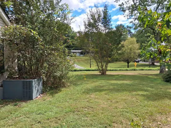 8635 Walnut Road, Hixson, TN 37343