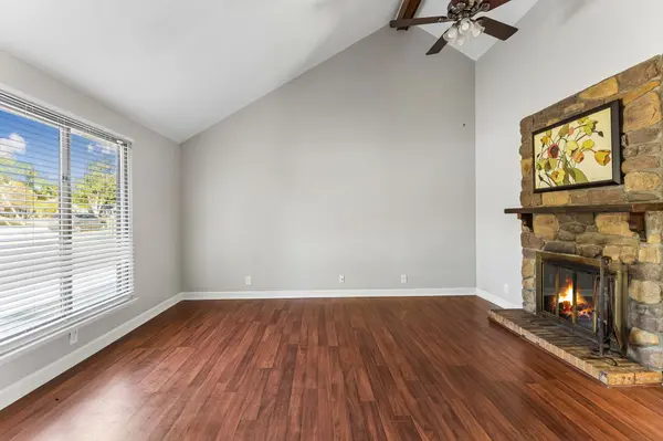 320 Raindrop Ln, Hendersonville, TN 37075