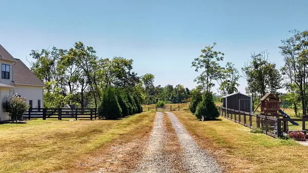 0 Hester Rd, Cottontown, TN 37048