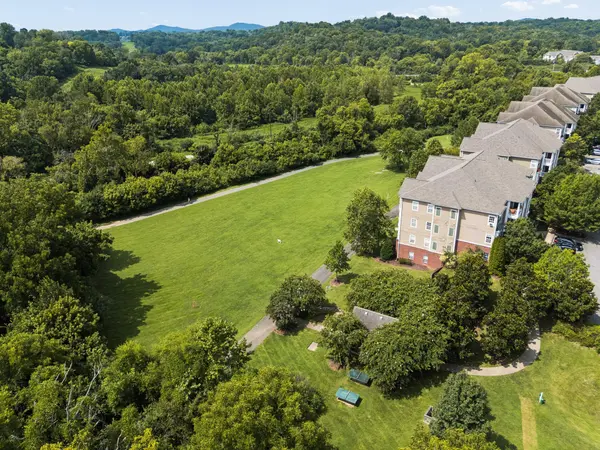 8231 Lenox Creekside Dr #13, Antioch, TN 37013