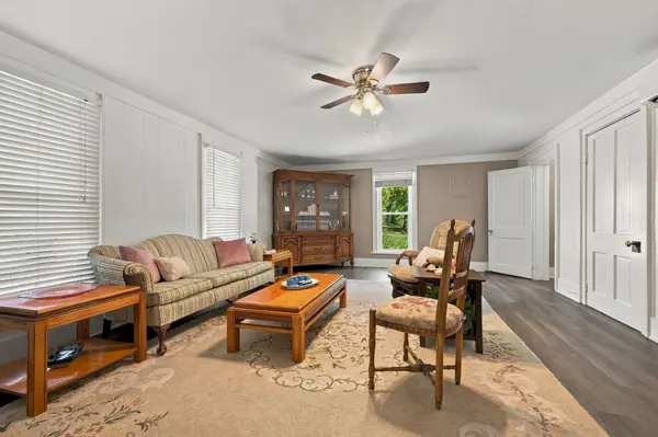 525 Water St, Charlotte, TN 37036