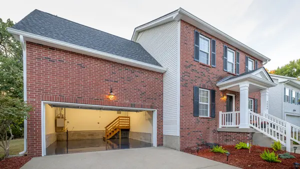 4040 Hallborough Way, Hermitage, TN 37076
