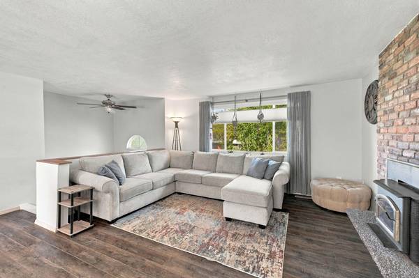 11106 E 33rd Ave, Spokane Valley, WA 99206