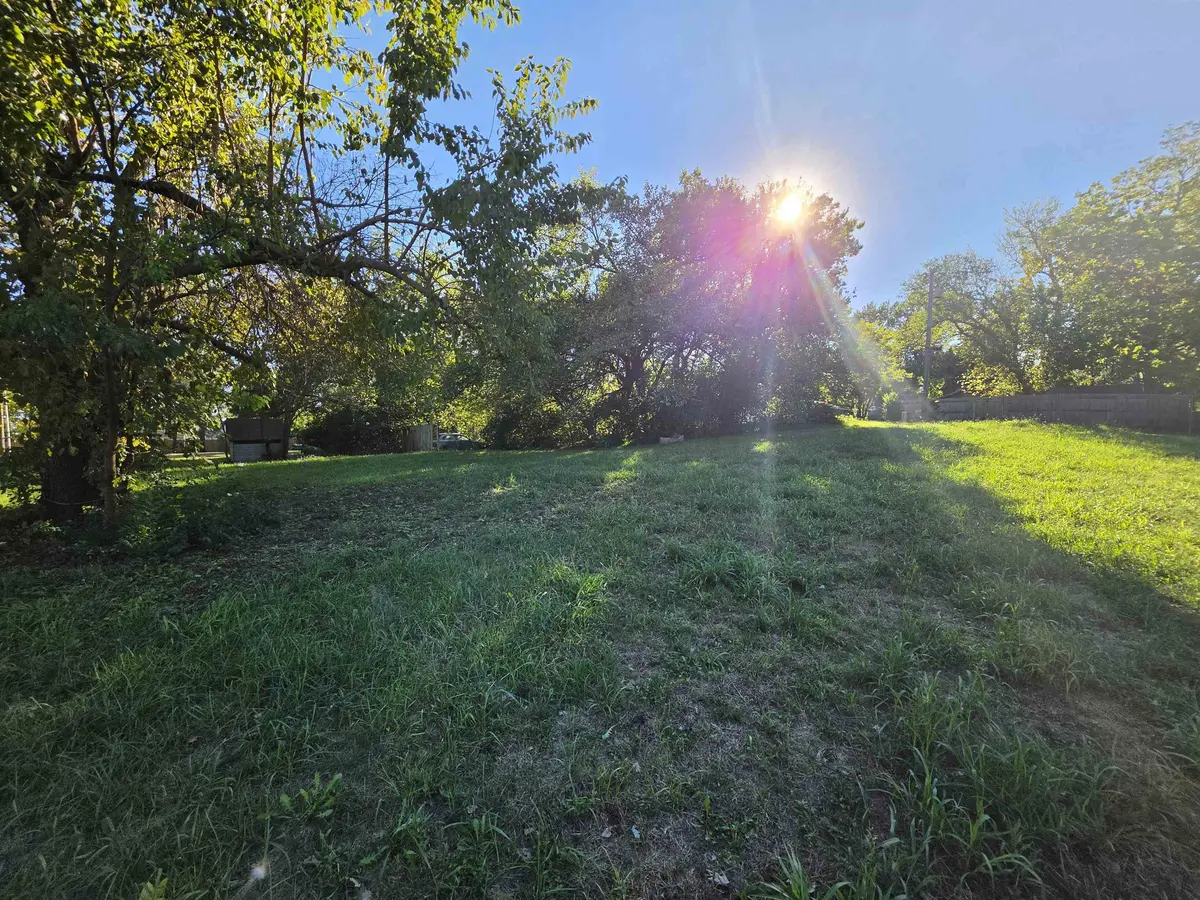 301 Boyd, Newton, KS 67114
