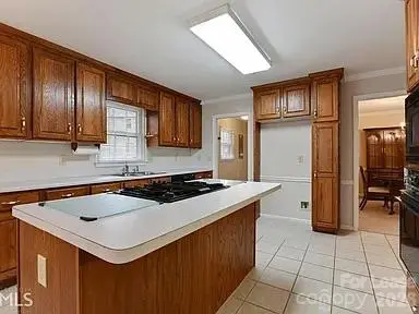 374 Bayshore CT NW #1, Suwanee, GA 30024