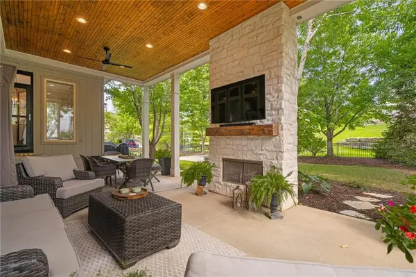 14505 Wedd ST, Overland Park, KS 66221