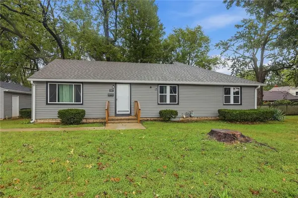 5807 Quivira RD, Shawnee, KS 66216