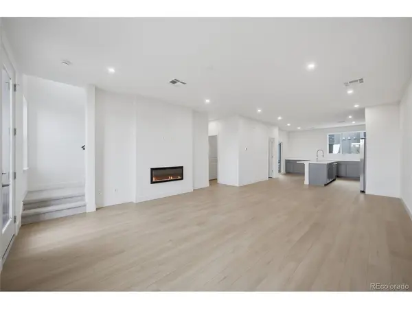 29 Ascent, Englewood, CO 80112