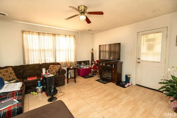 206 S 23rd ST, New Castle, IN 47362-3511