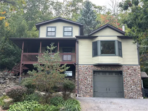 22 Deer Trail, Greenwood Lake, NY 10925