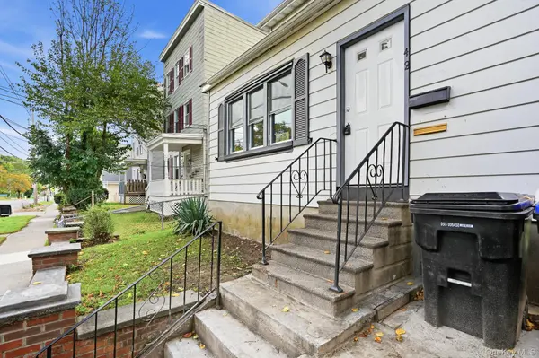 48 Parker AVE, Poughkeepsie, NY 12601